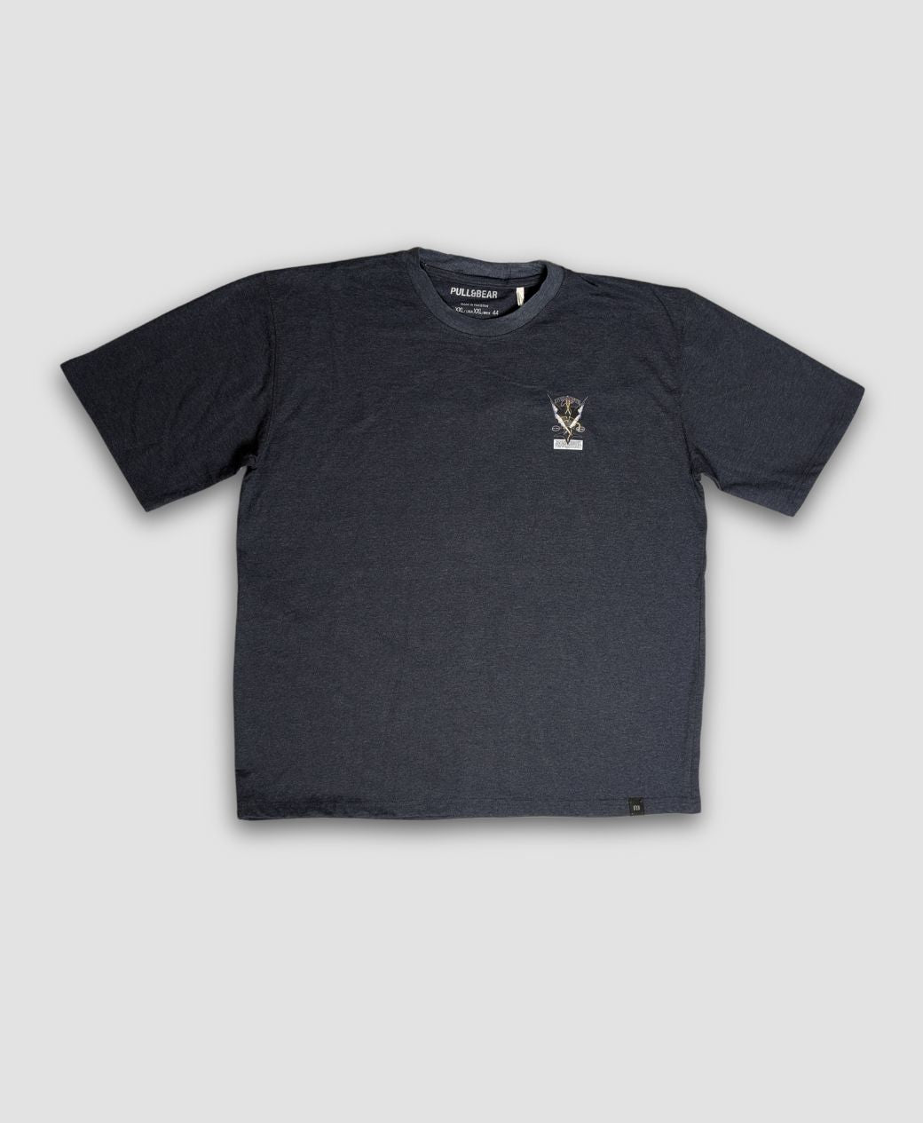 Pull&Bear "Rivermouth" Graphic T-Shirt - Dark Blue Crewneck Tee
