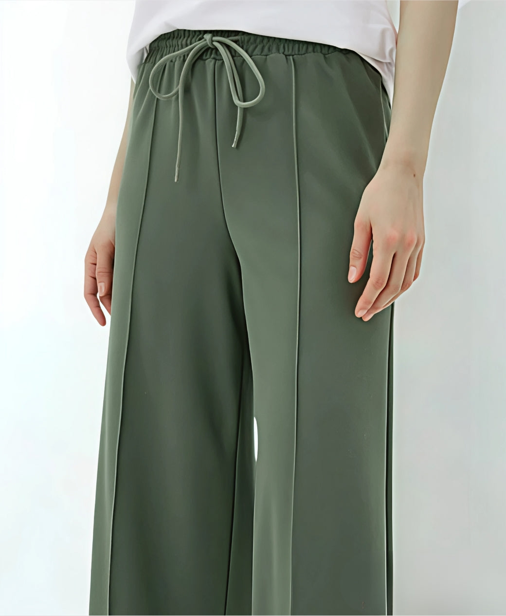 Evergreen Wide-Leg Seam Trouser by Rang Sitaray – High-Waisted Comfort with Clean Lines