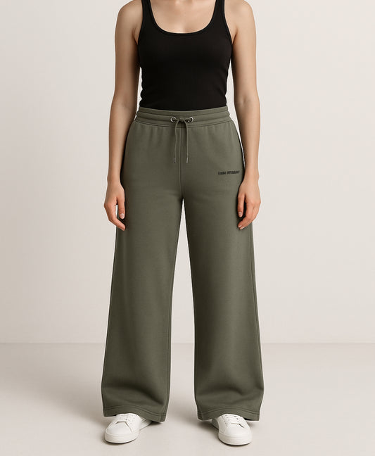 Deep Olive Green High Waisted Plain Wide Leg Trousers | Rang Sitaray